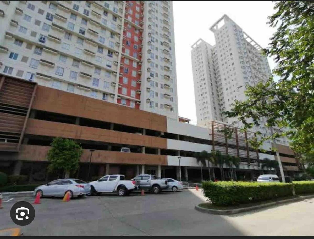 Affordable Interiored Furnished Unit Apartment *