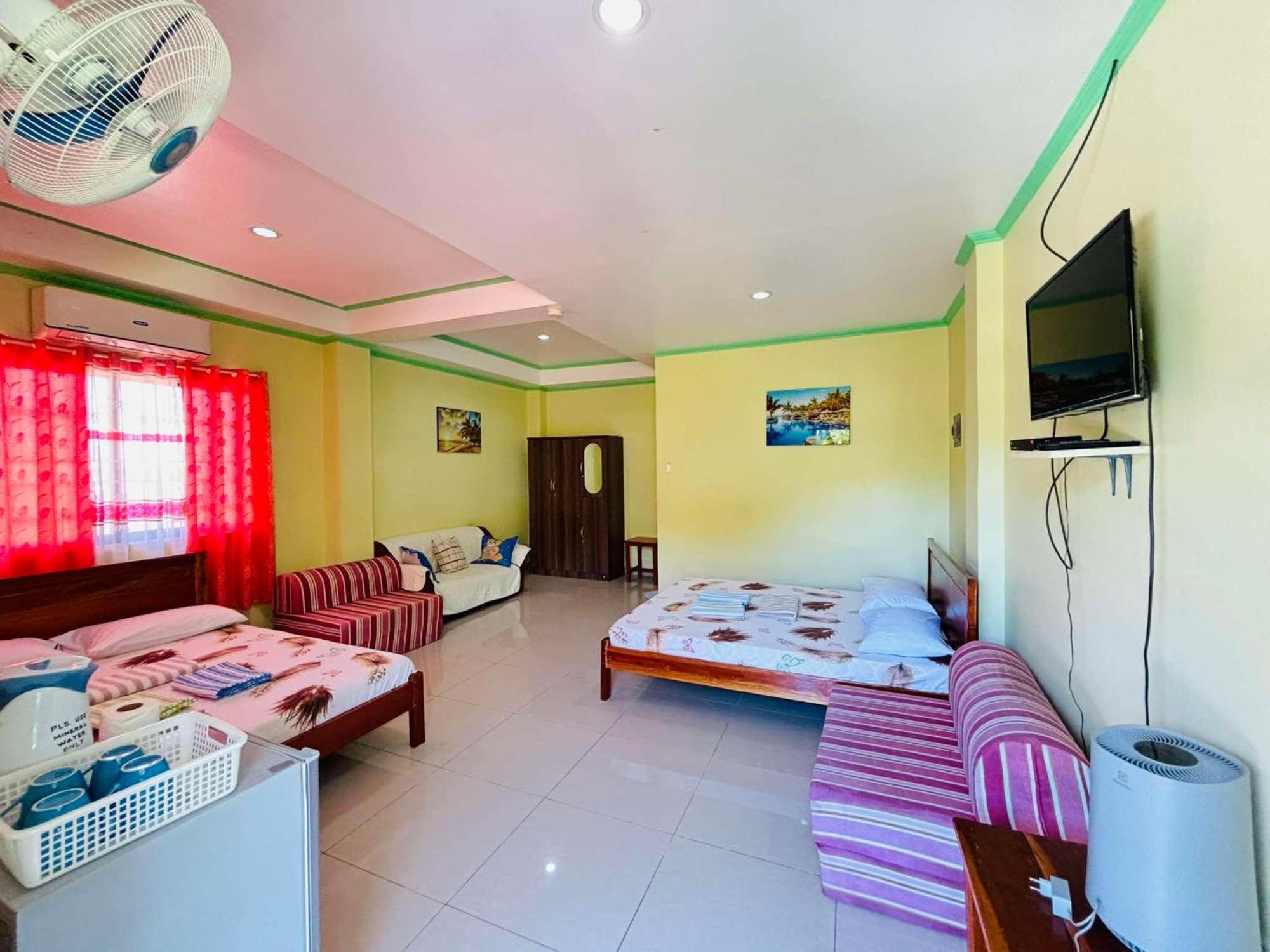 Homestay La Fela House Oslob
