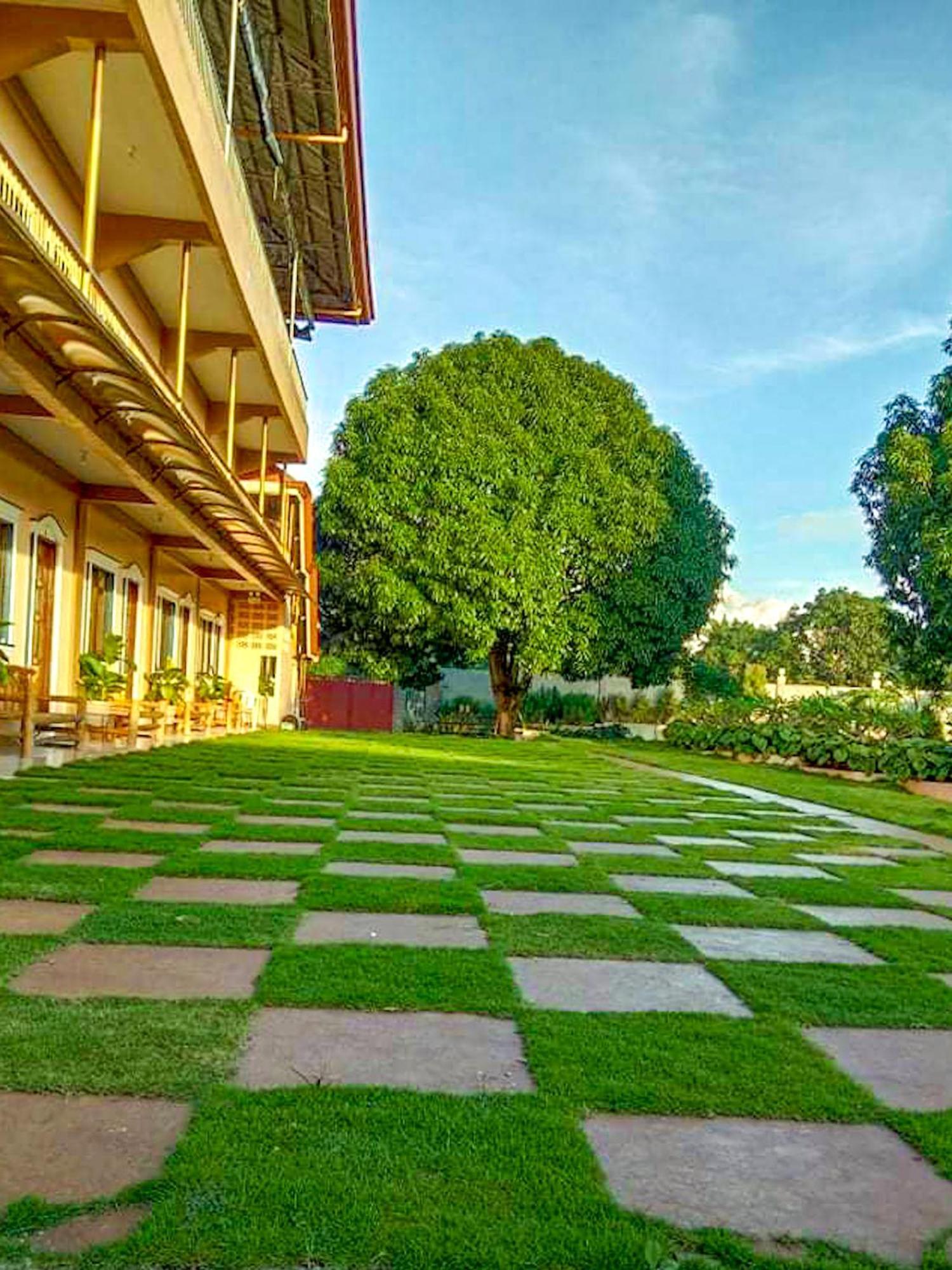 Resort La Plumerias 2*