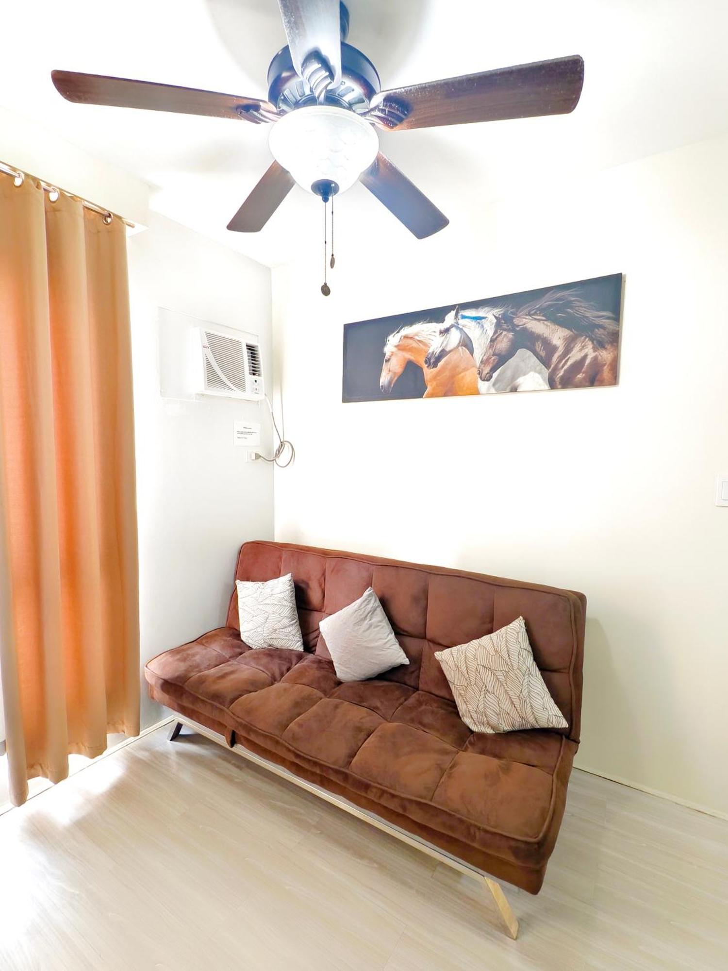 Apartment 2412t2 Avida Towers It Park 1br Unit Queen Bed Cebu