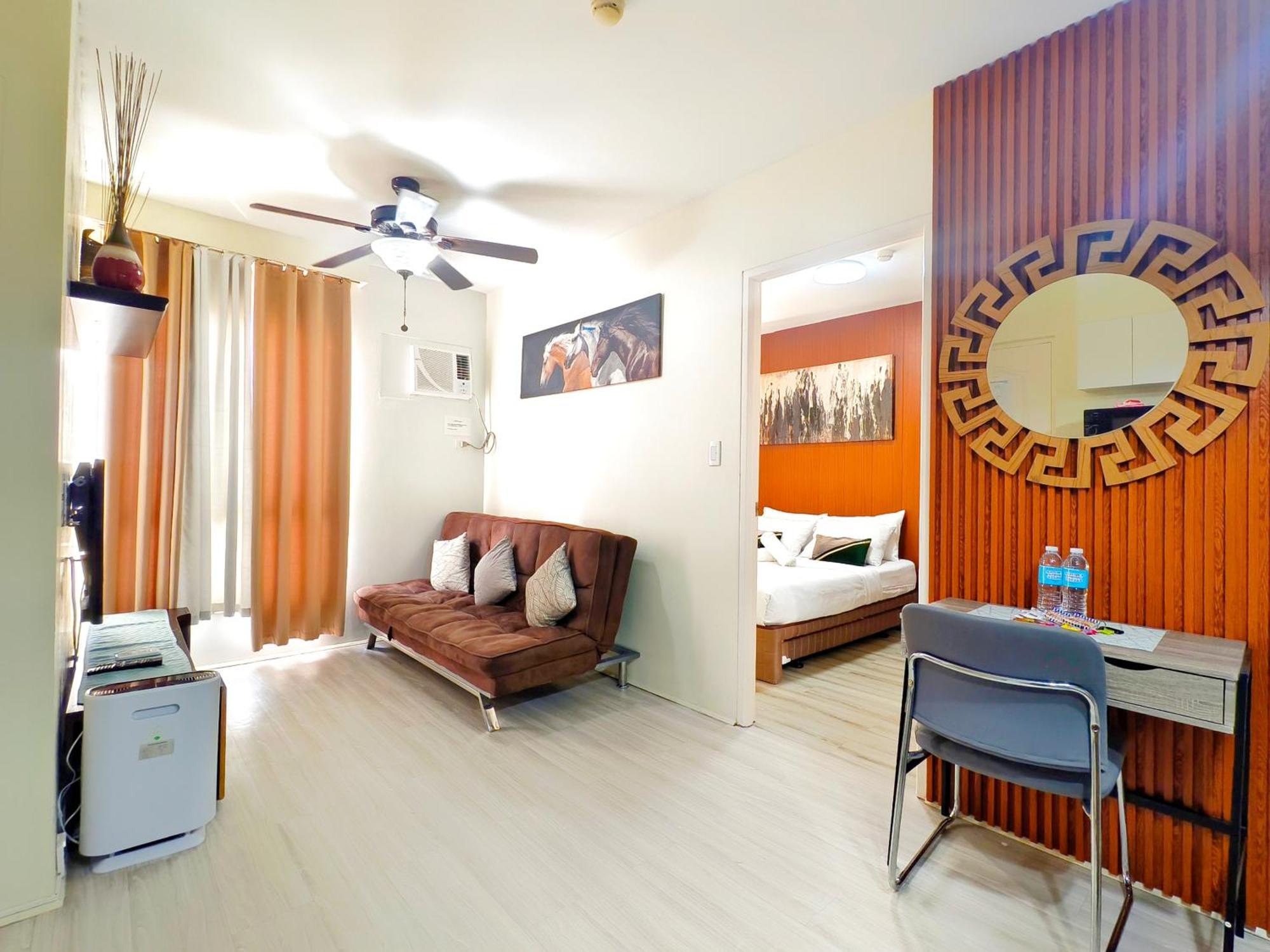 2412t2 Avida Towers It Park 1br Unit Queen Bed