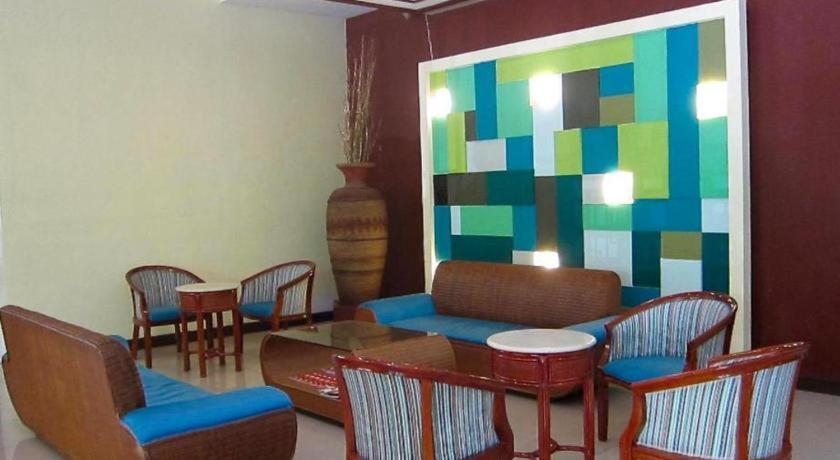 Holiday Spa Hotel 3*
