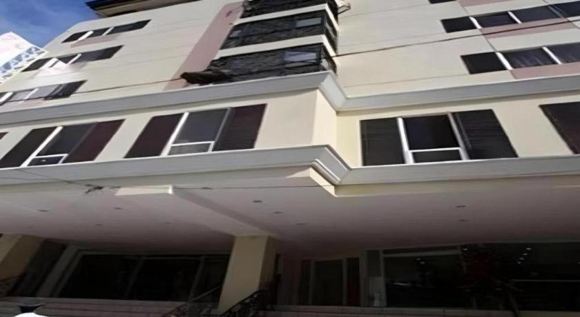Sampaguita Plaza Garcia 3*