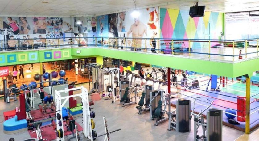 Holiday Spa Hotel Cebu