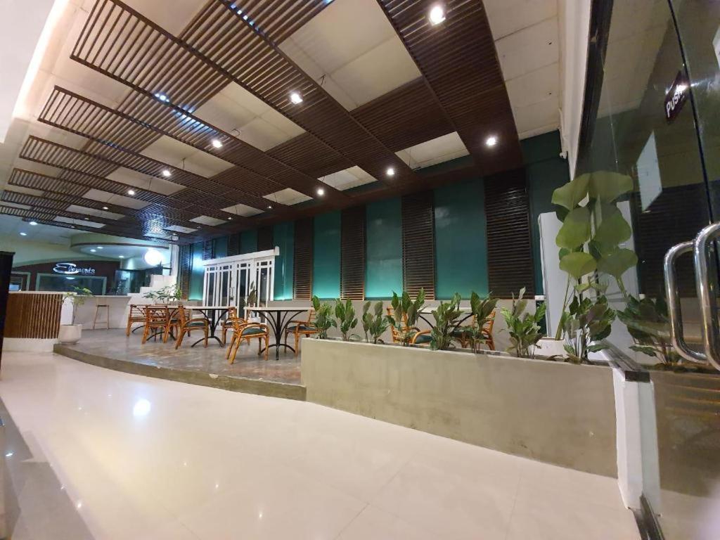 Holiday Spa Hotel Hotel Cebu