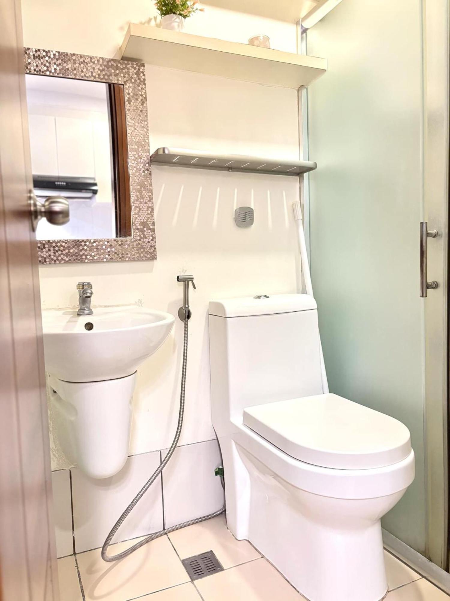 Classy Gabi's Crib - Horizon 101