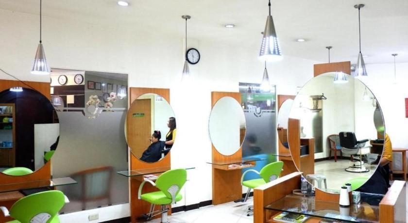 Holiday Spa Hotel 3*
