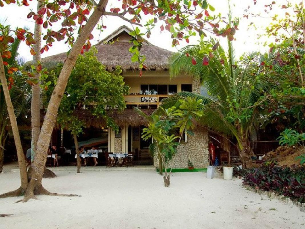 Angelina & Italian Restaurant Resort Logon