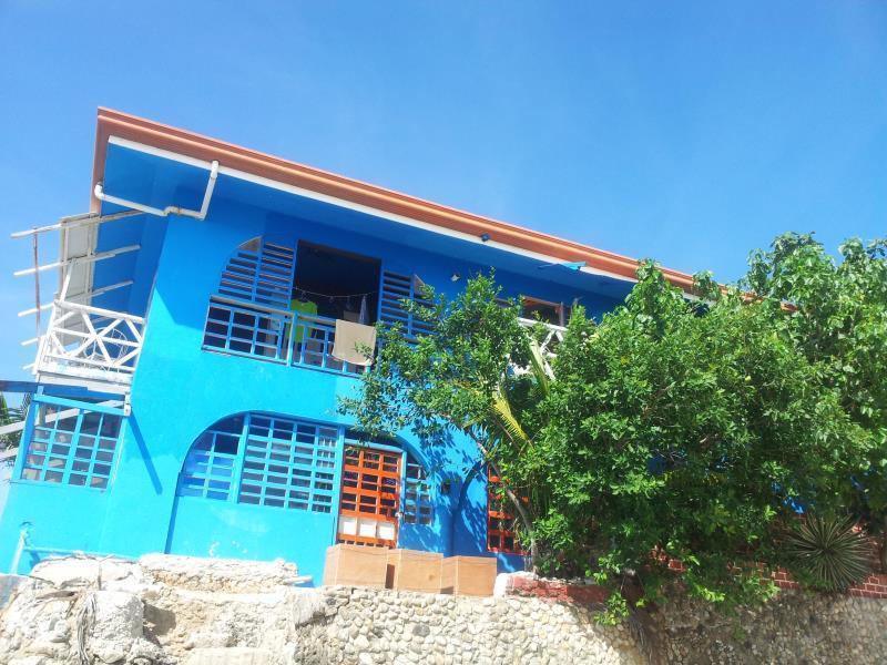 Anthonys 2* Moalboal