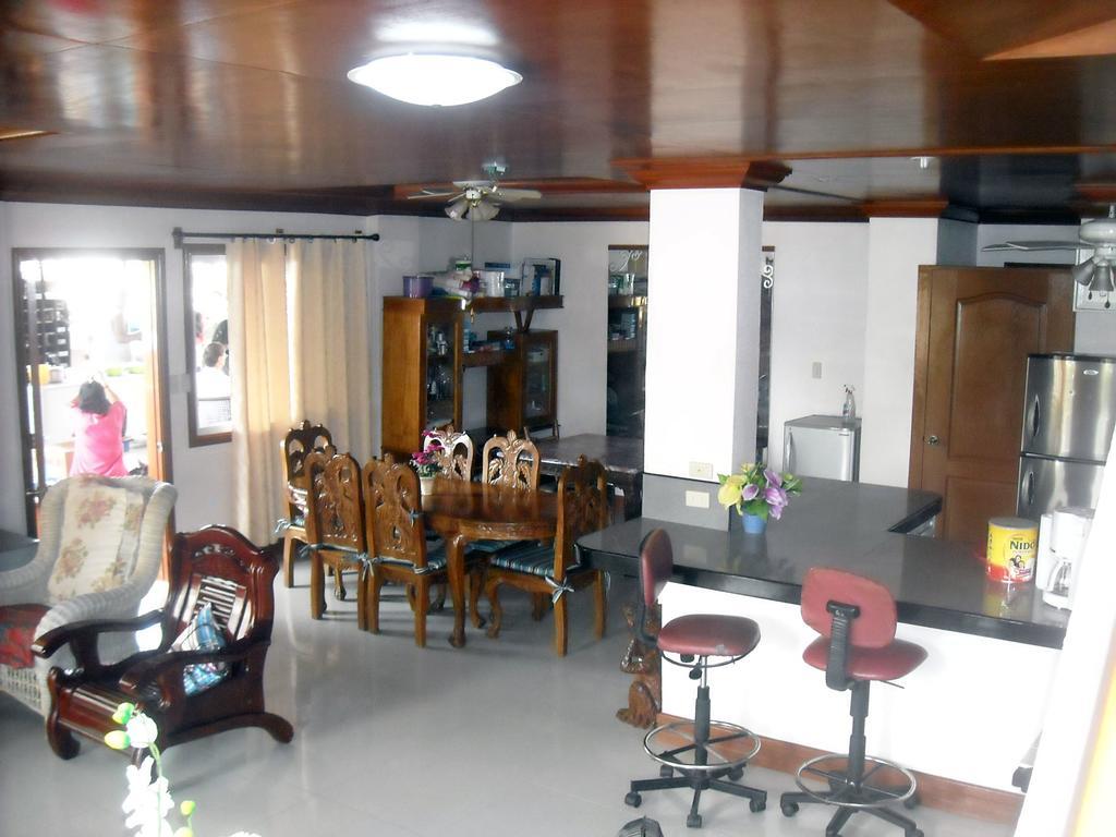 Guest * Cebu