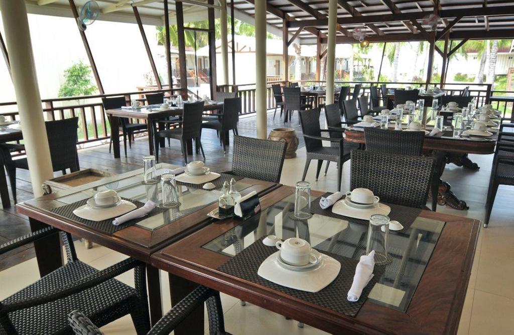 Anika Island 3*