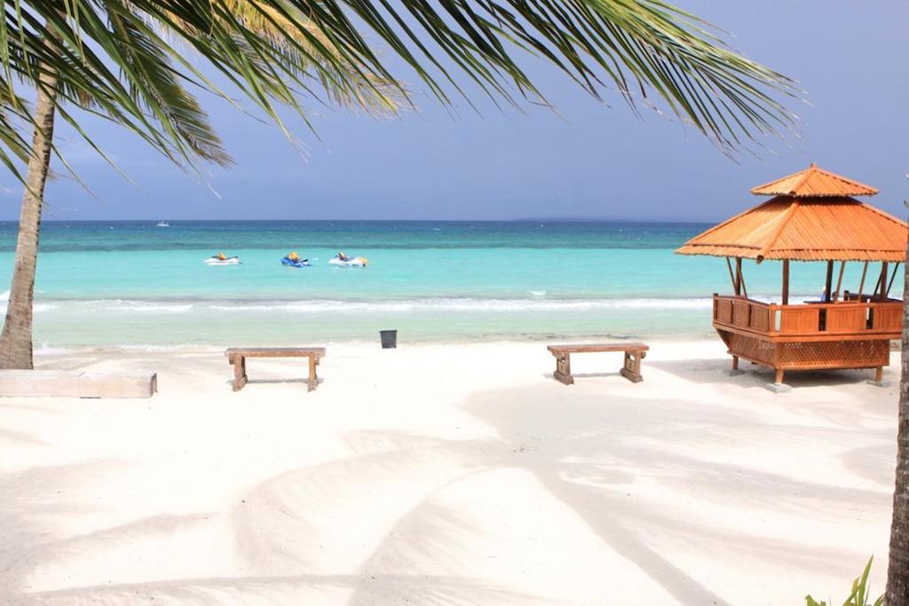 Anika Island Resort
