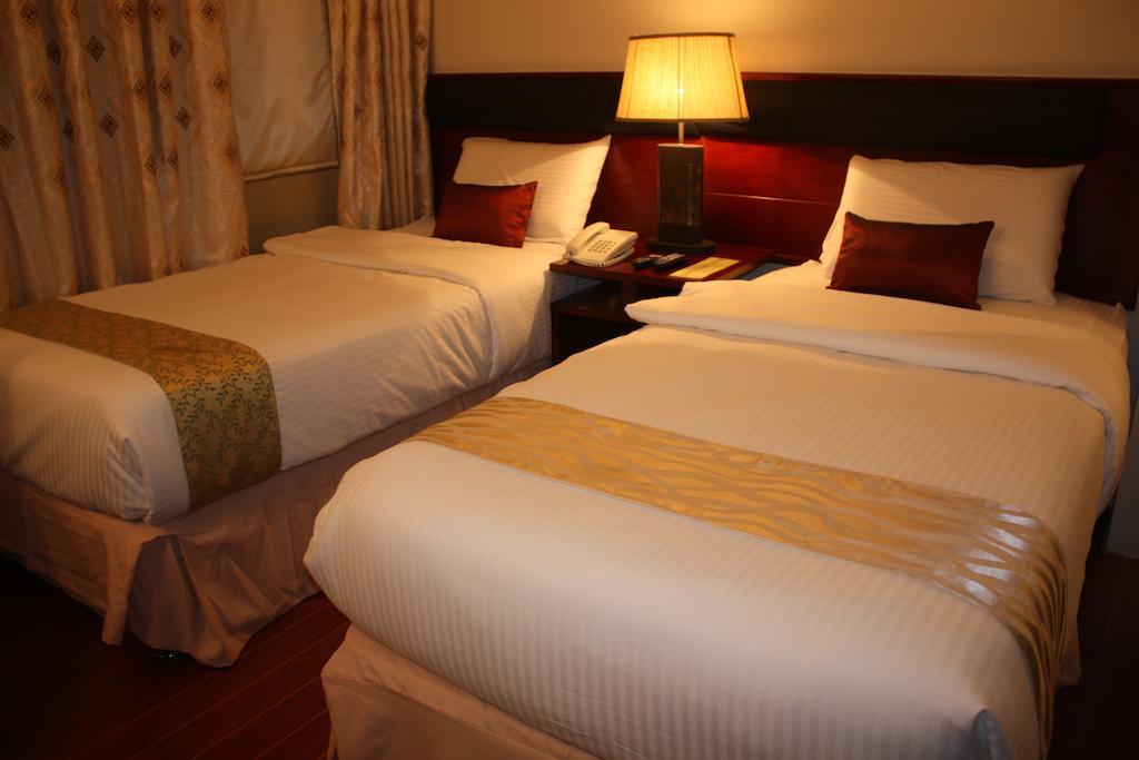 Hotel Allure & 3*