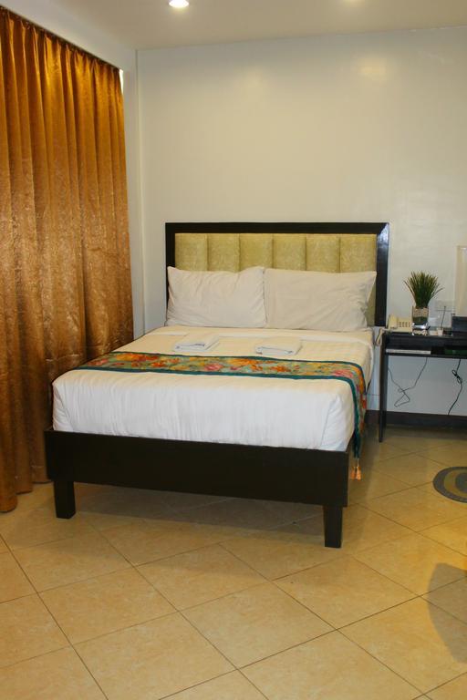 Hotel Verbena Capitol Cebu