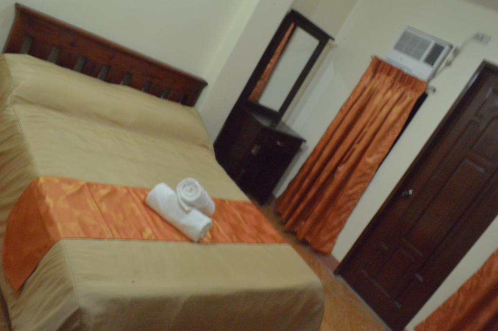 Manora Talisay (Cebu)