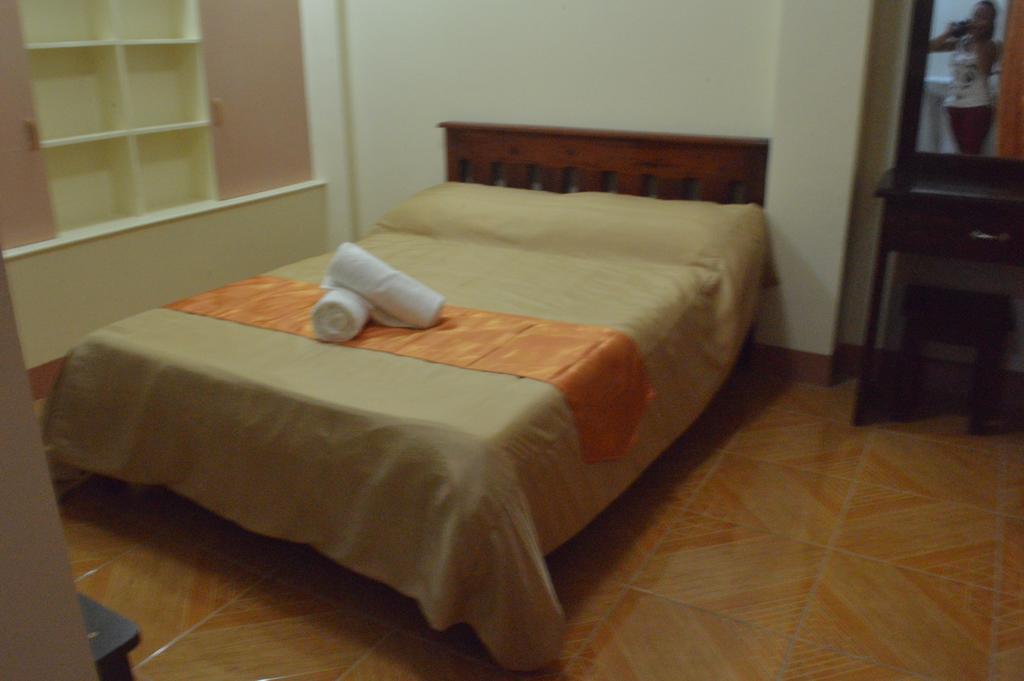 bahay-panuluyan Manora