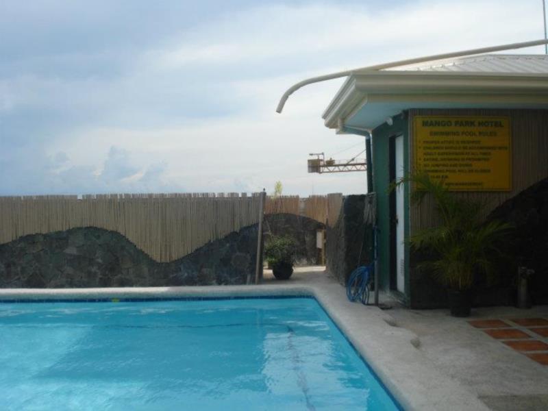 Mango Park 3*