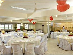 Pier Cuatro Hotel Cebu