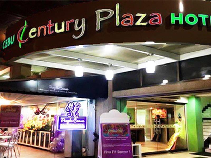 Hotel Century Plaza 3*