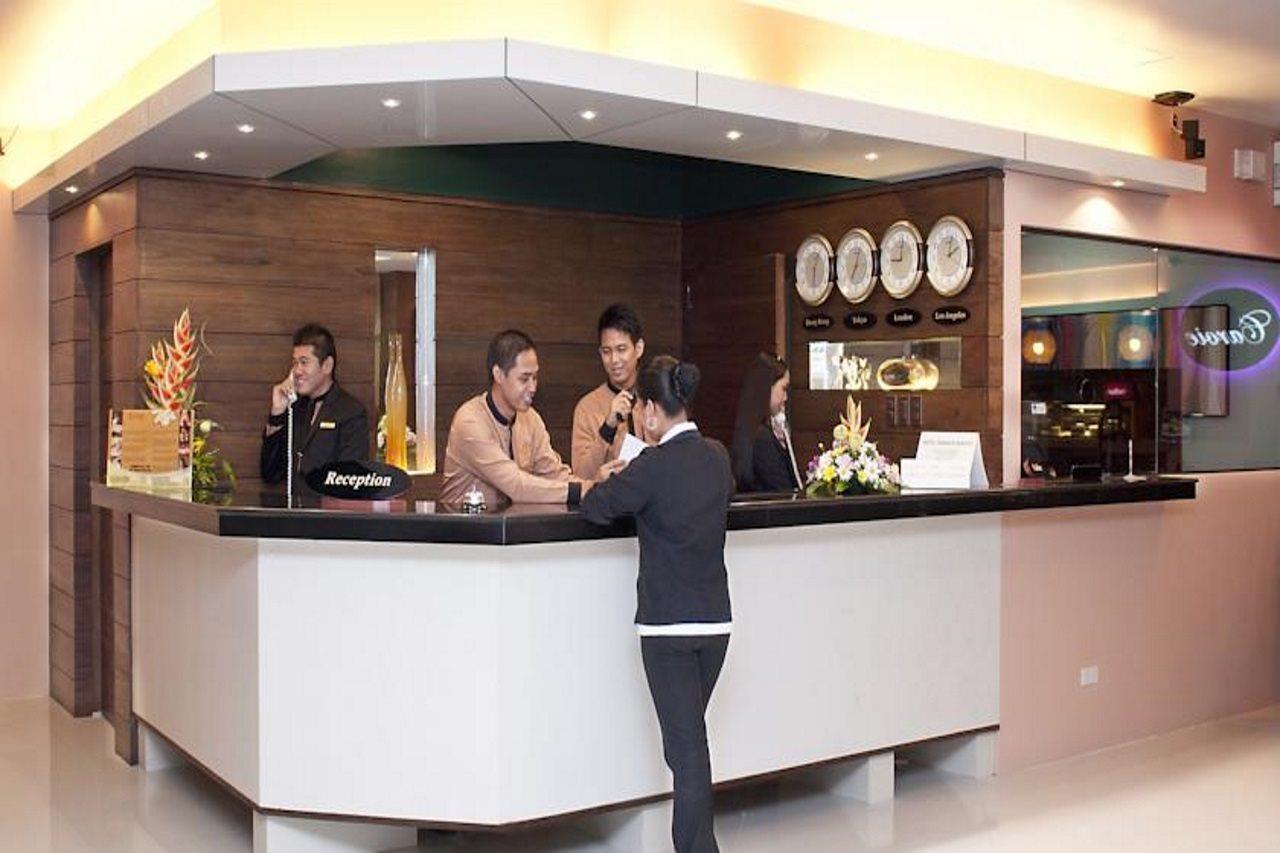 Hotel Allure &