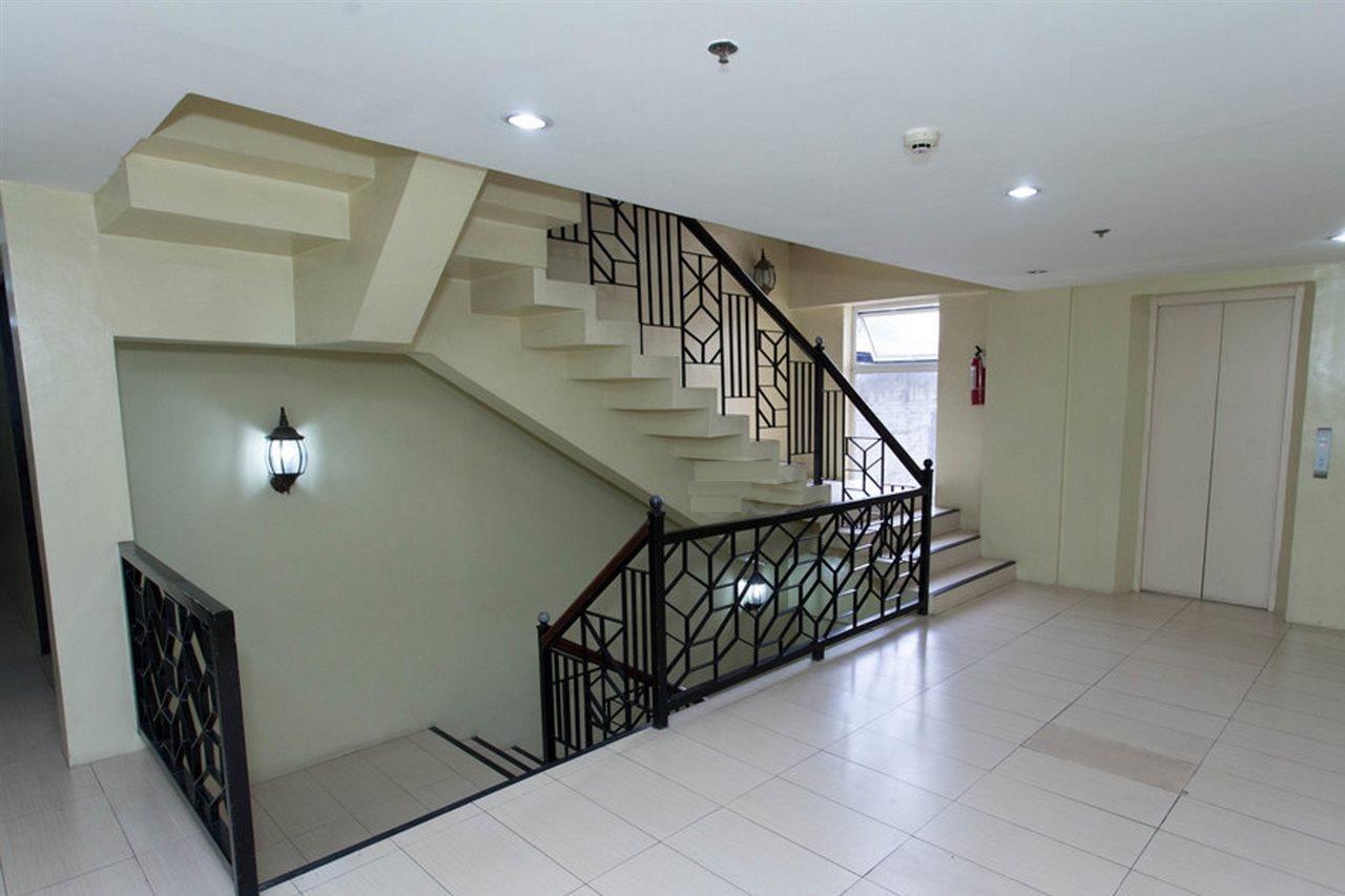Sampaguita Plaza Garcia