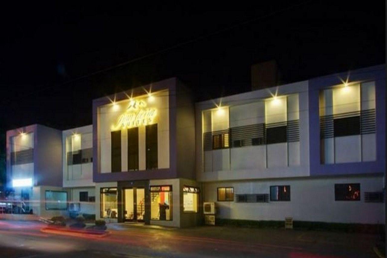 Hotel Paragon 2*
