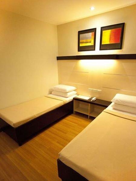 Sugbutel Bed And Bath 2*