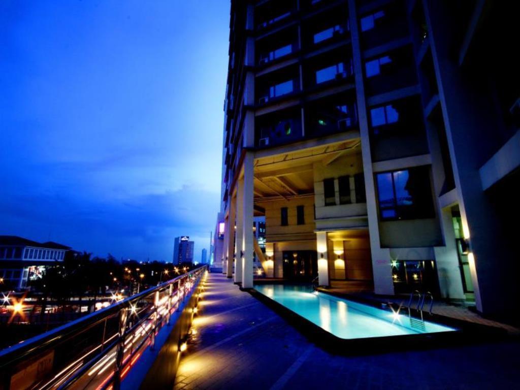 Hotel Mandarin Plaza