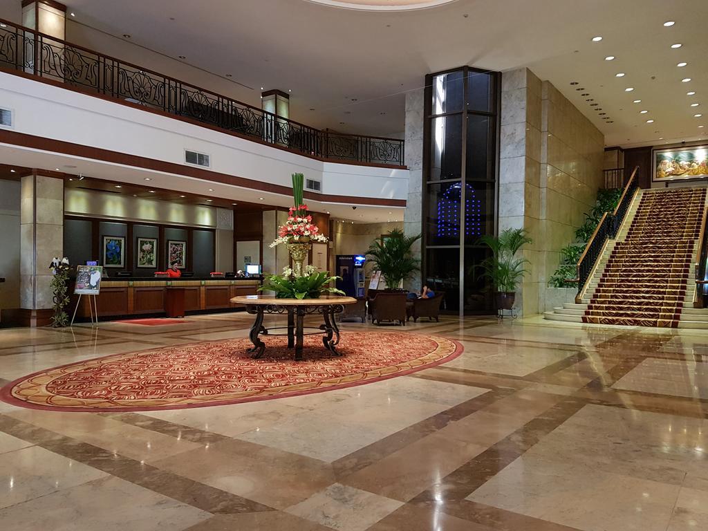 Marco Polo Plaza