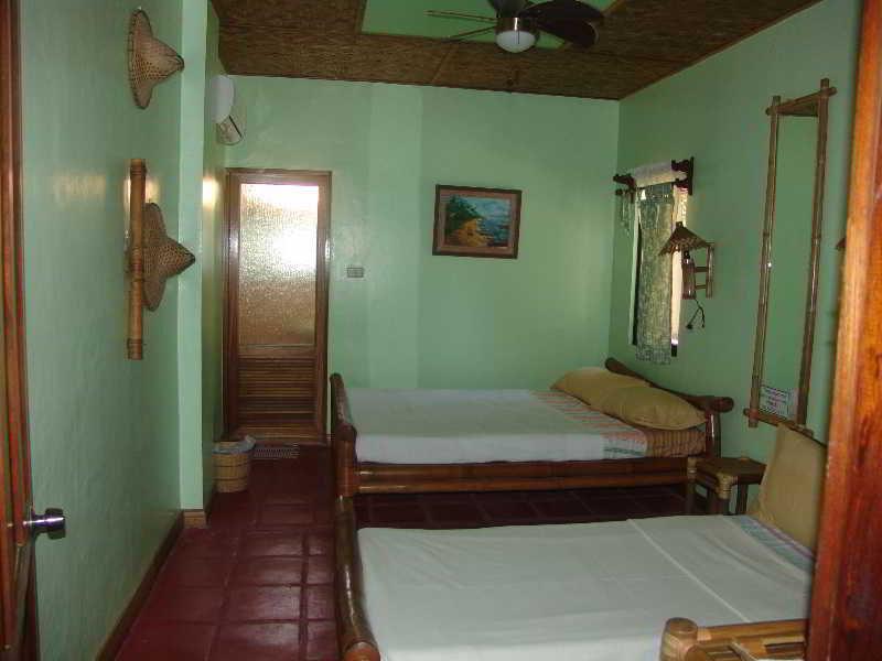 Sumisid Hotel