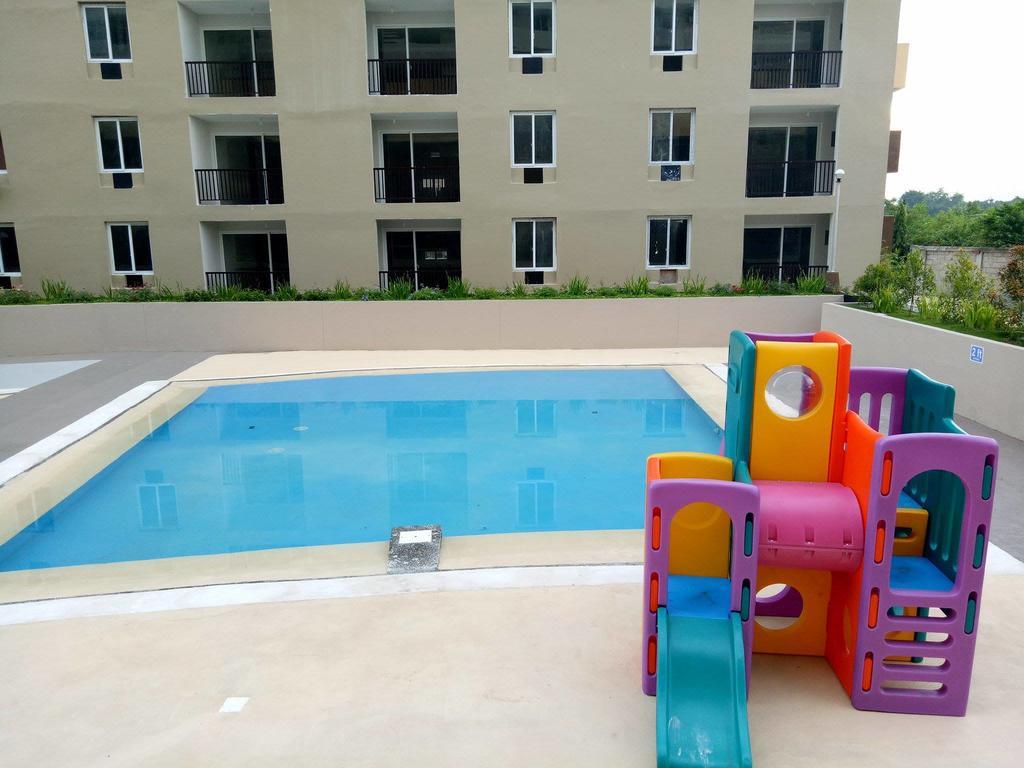 Cebu-mactan Apartment *