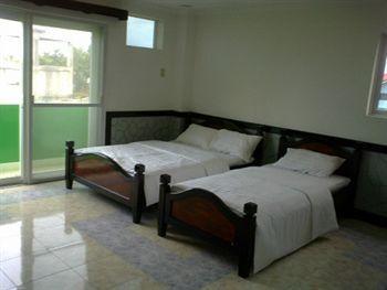 Hotel One 2*