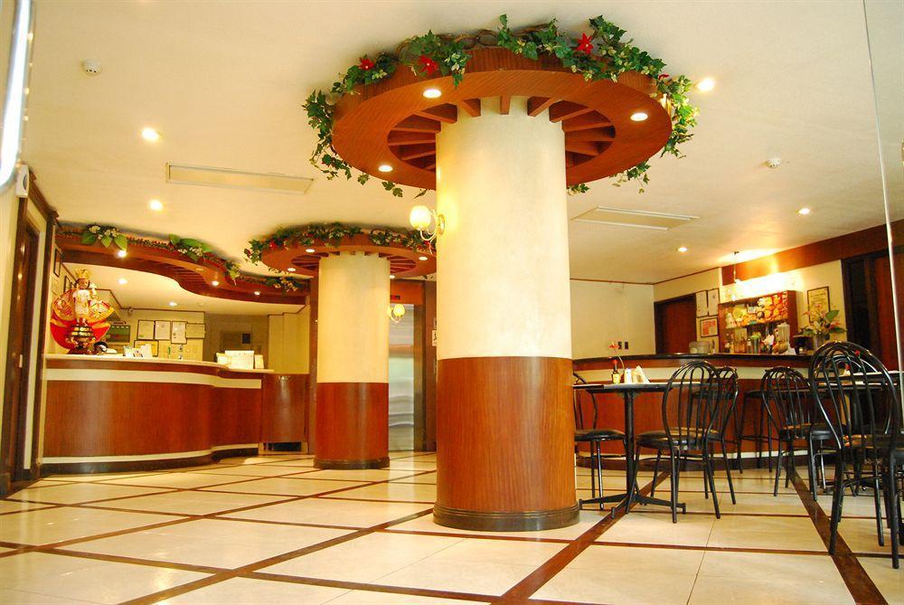 Hotel Paragon