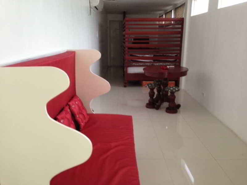 Lux Apartelle
