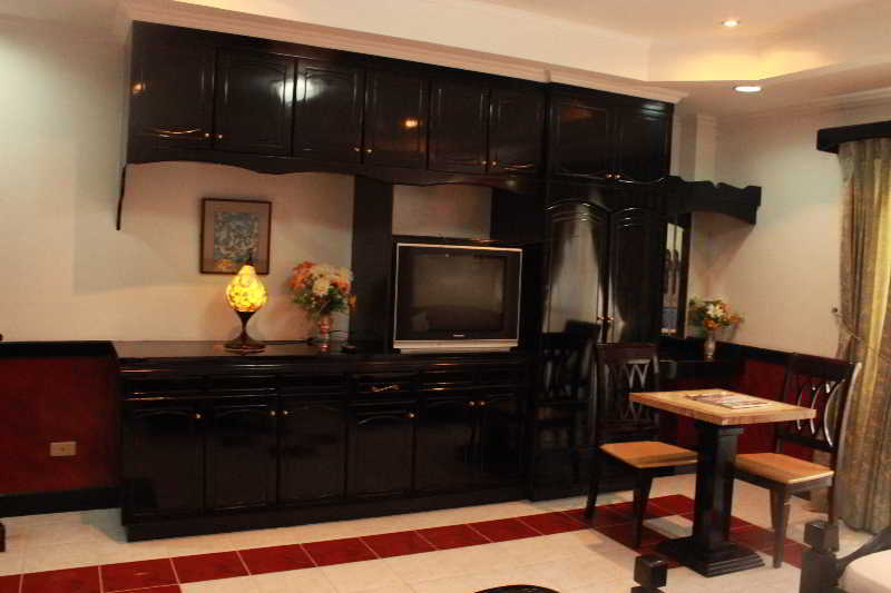 Hotel One Lapu-Lapu City