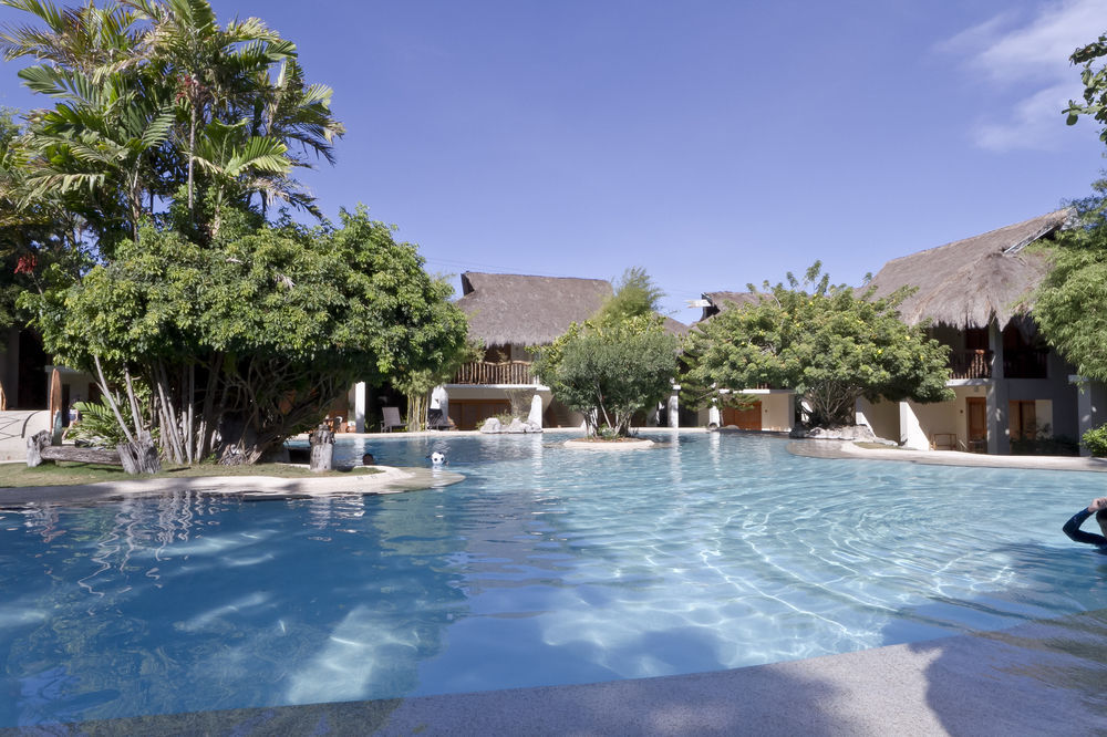 Resort Bluewater Maribago 4*