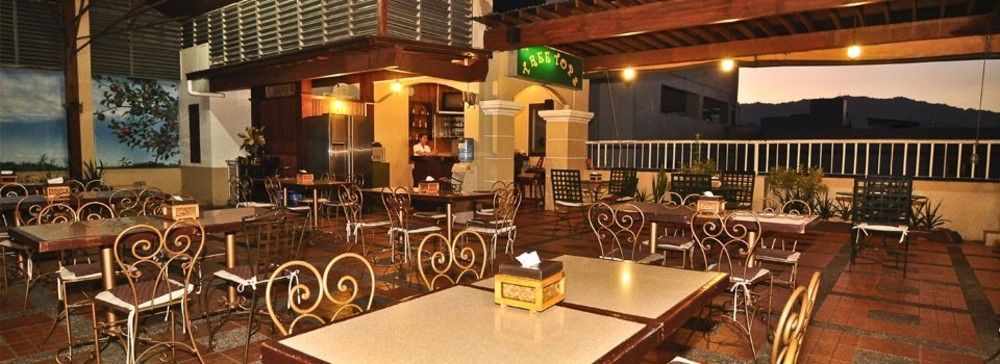 Oyo 210 Apple Tree Hotel 3*
