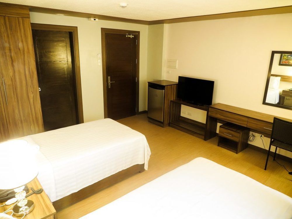 Hotel Leope