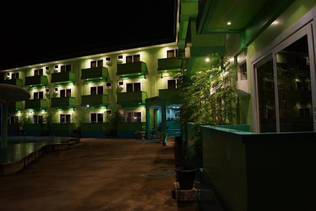 Hotel One
