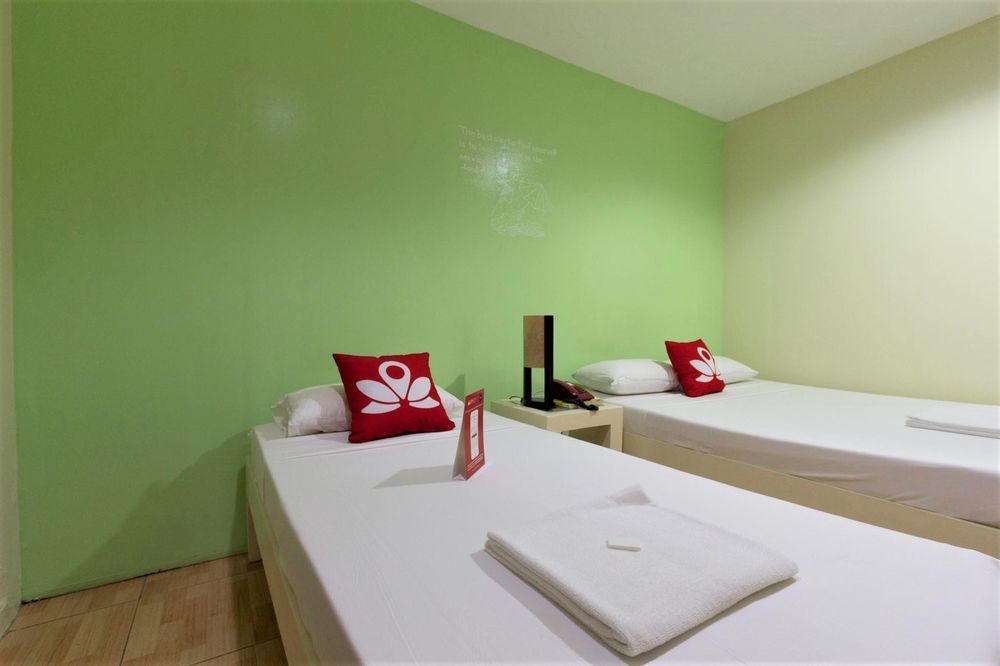 West Gorordo Hotel 2*