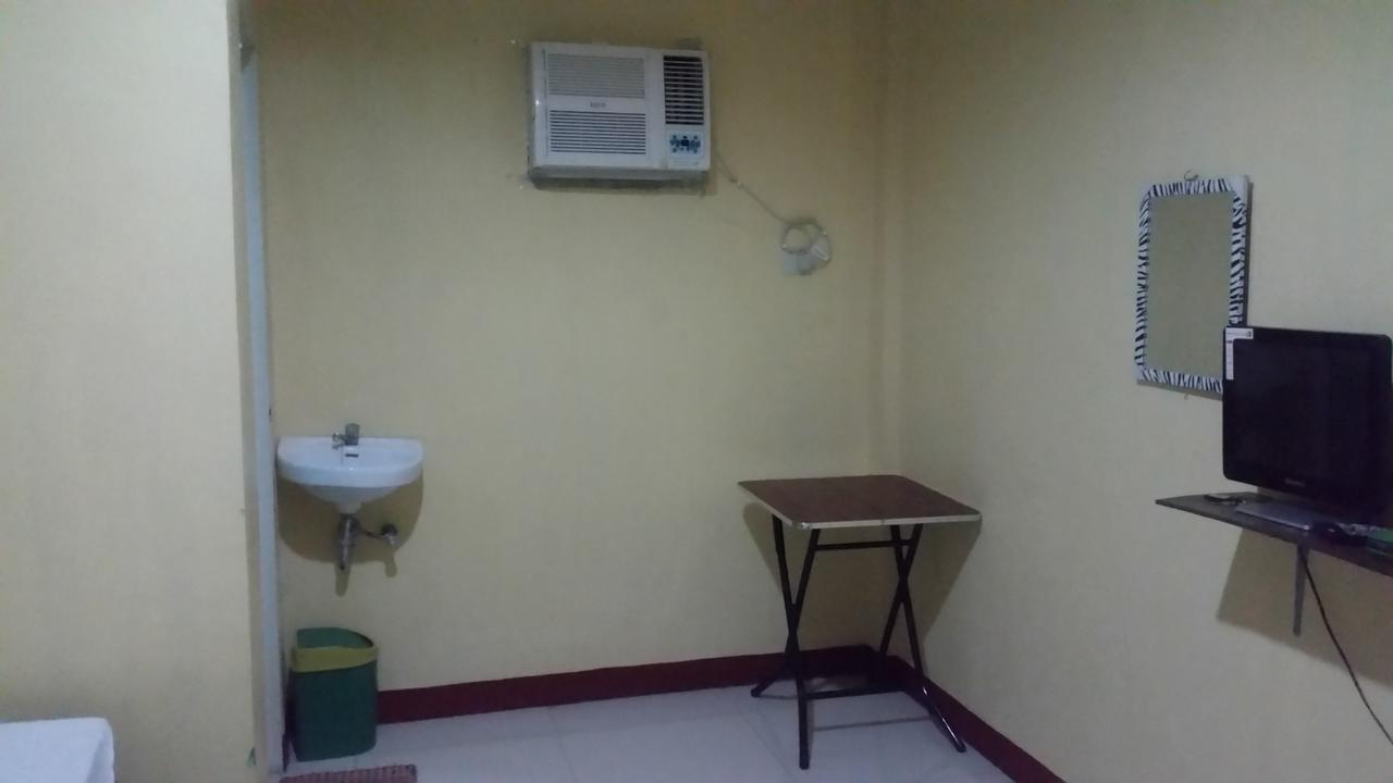 Rms Travellers Inn 2*