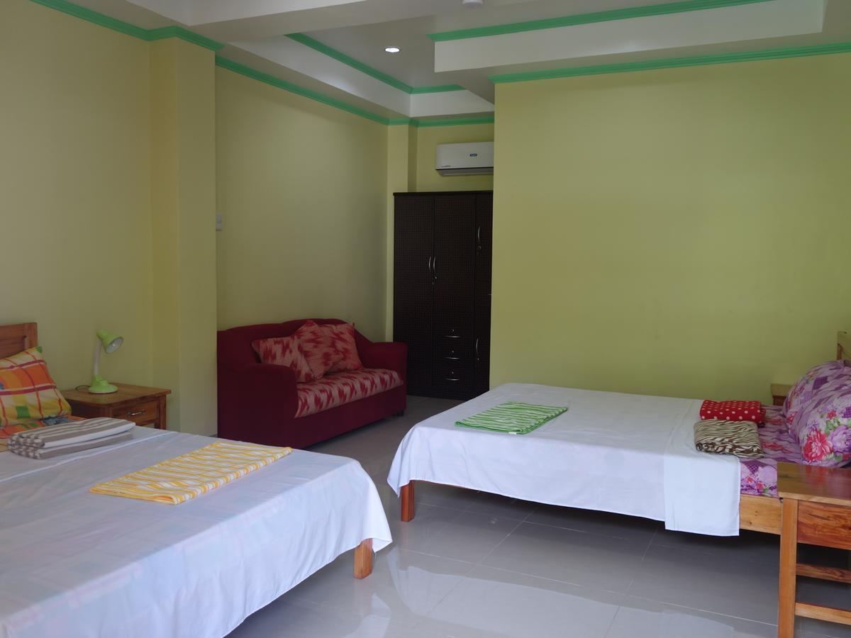 Homestay La Fela House *