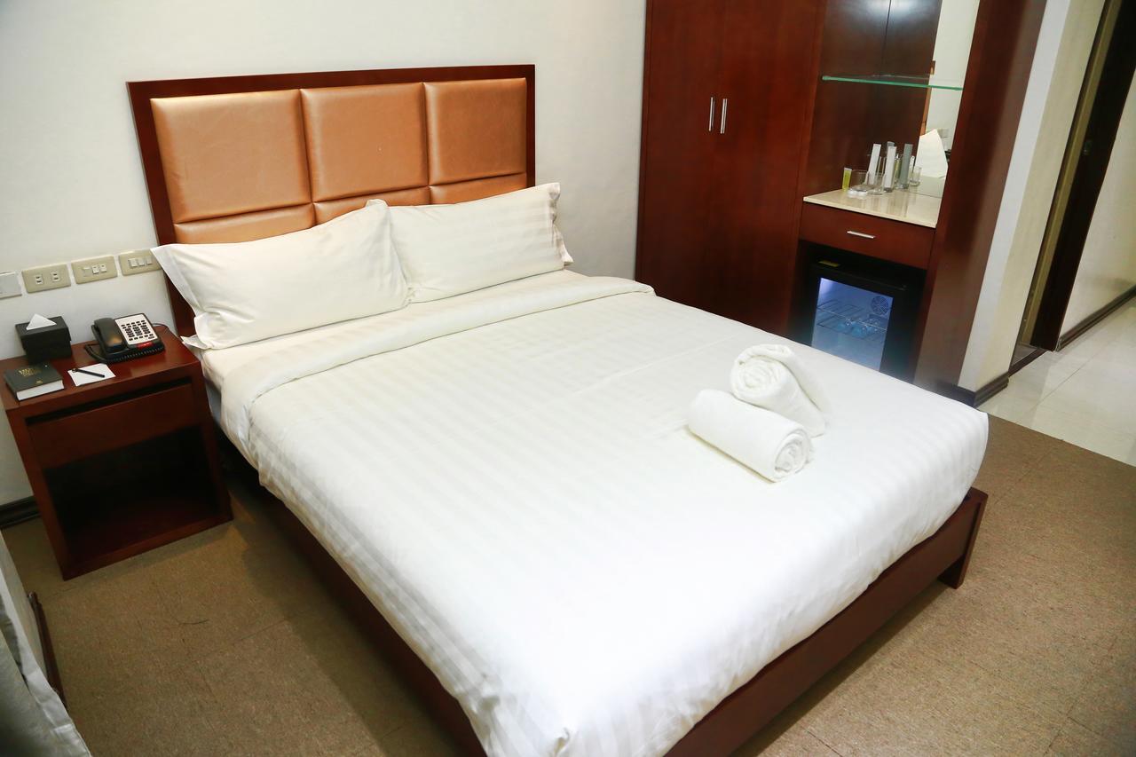 Big Hotel