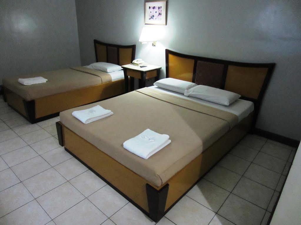 Business Hotel 3*