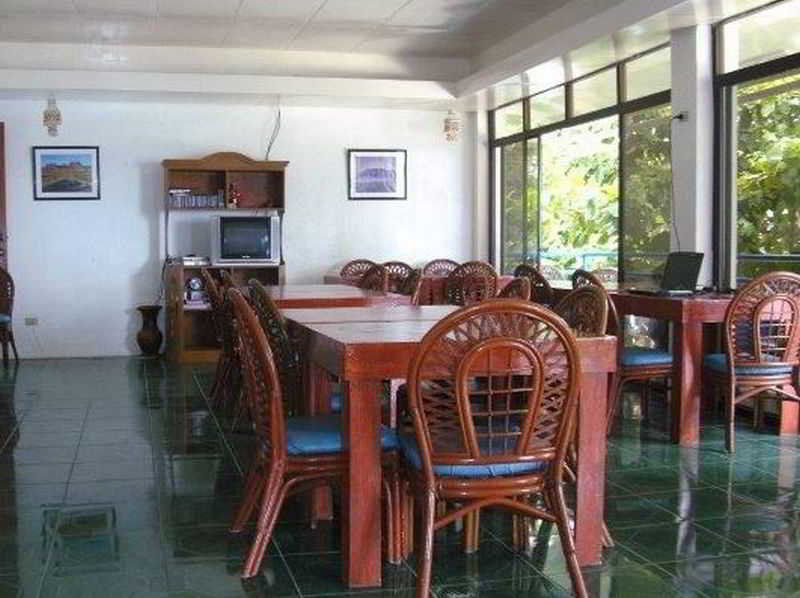 Blue Corals Resort 2*