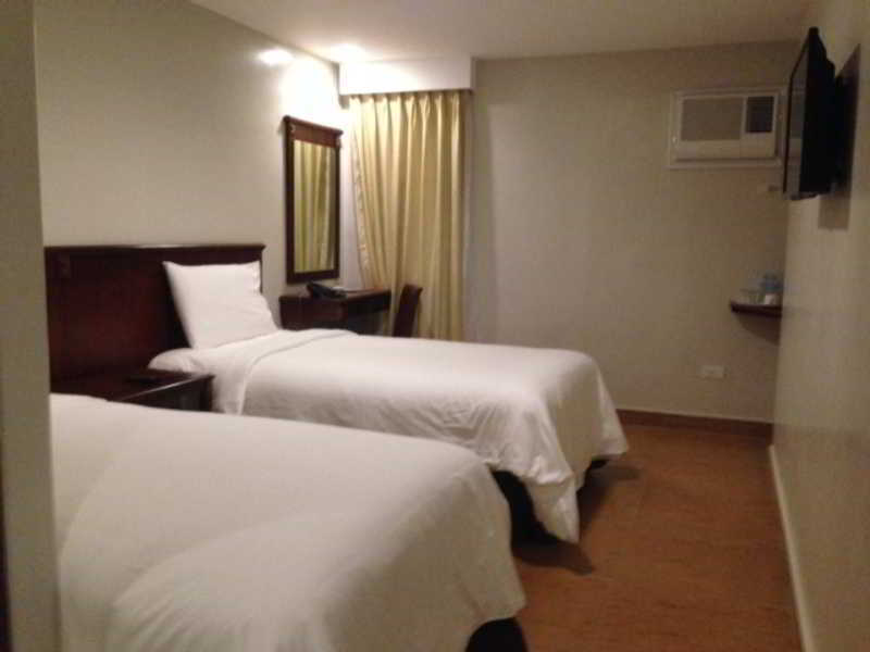 Mj And 2* Cebu