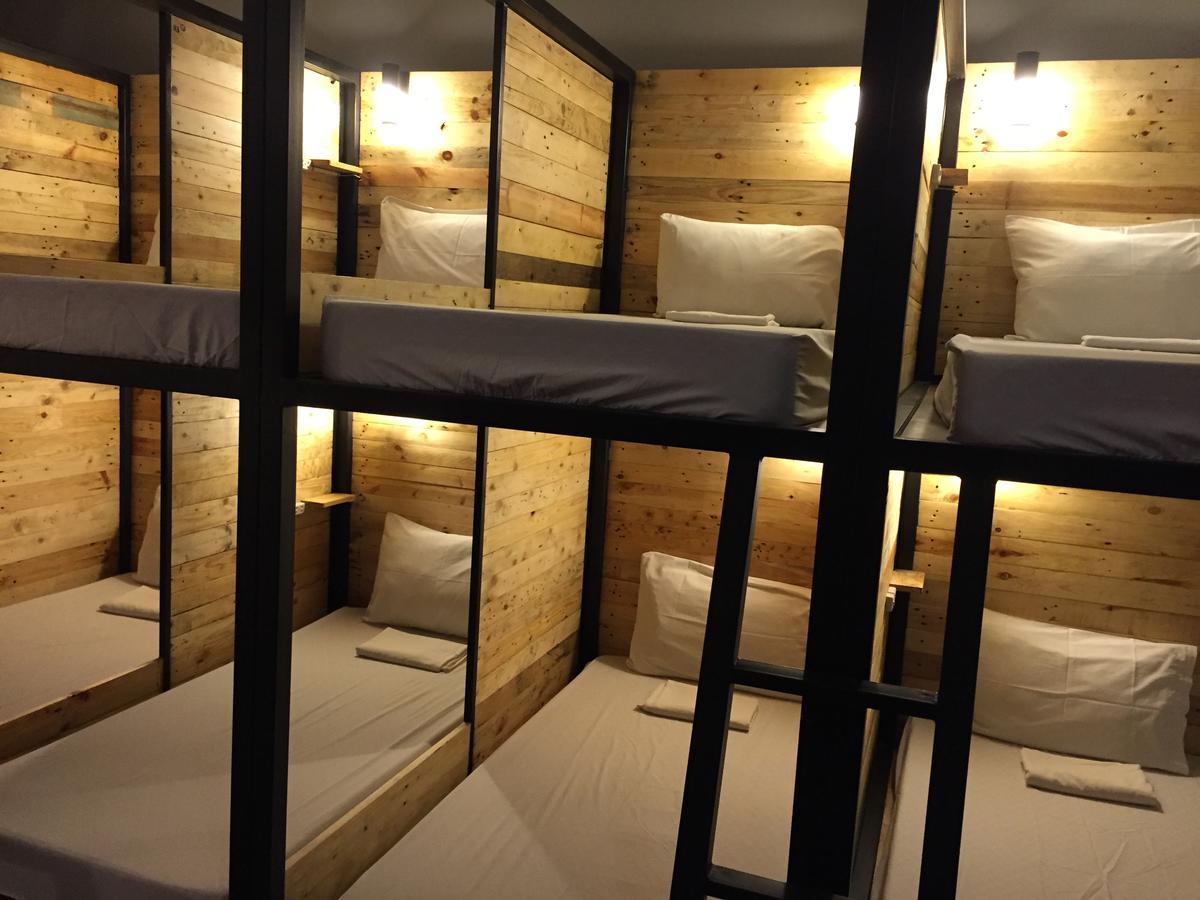 Hostel Seven *