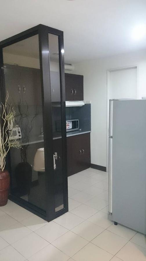 Strawberry Residences Aparthotel