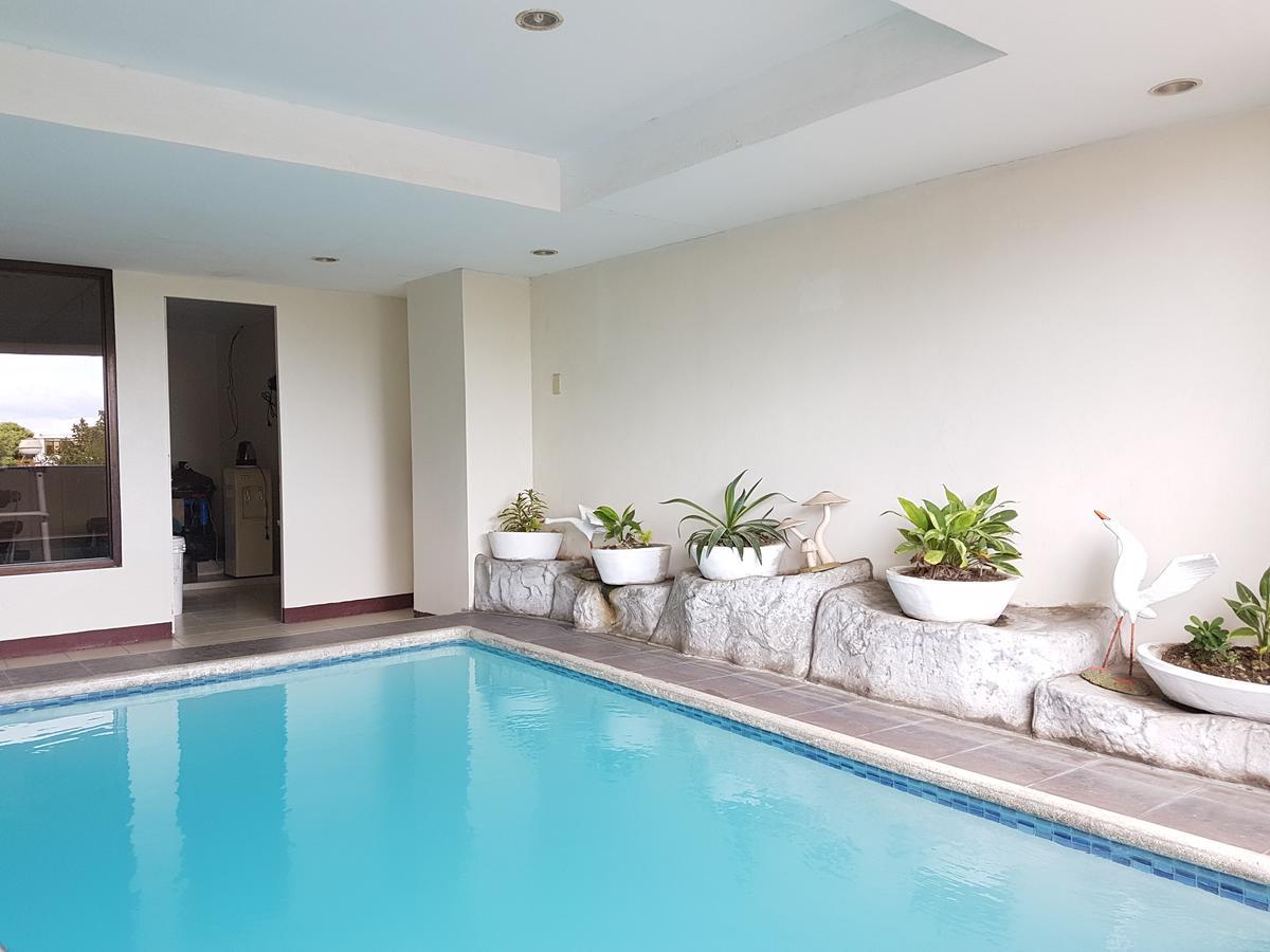 Strawberry Residences Aparthotel Cebu