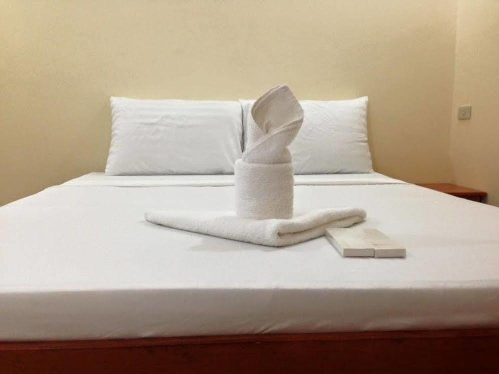 Mandaue Hotel-cebu 2*